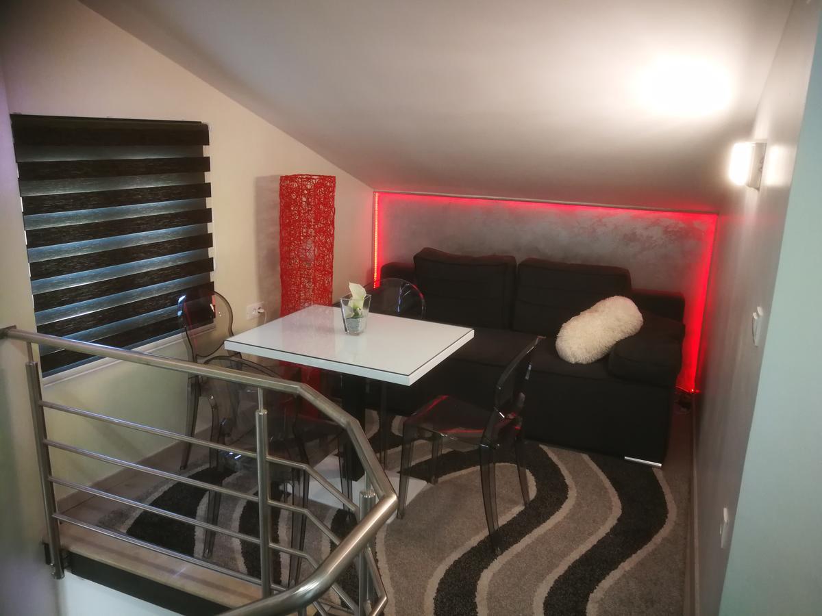Palladium City Center Apartments Макарська Екстер'єр фото