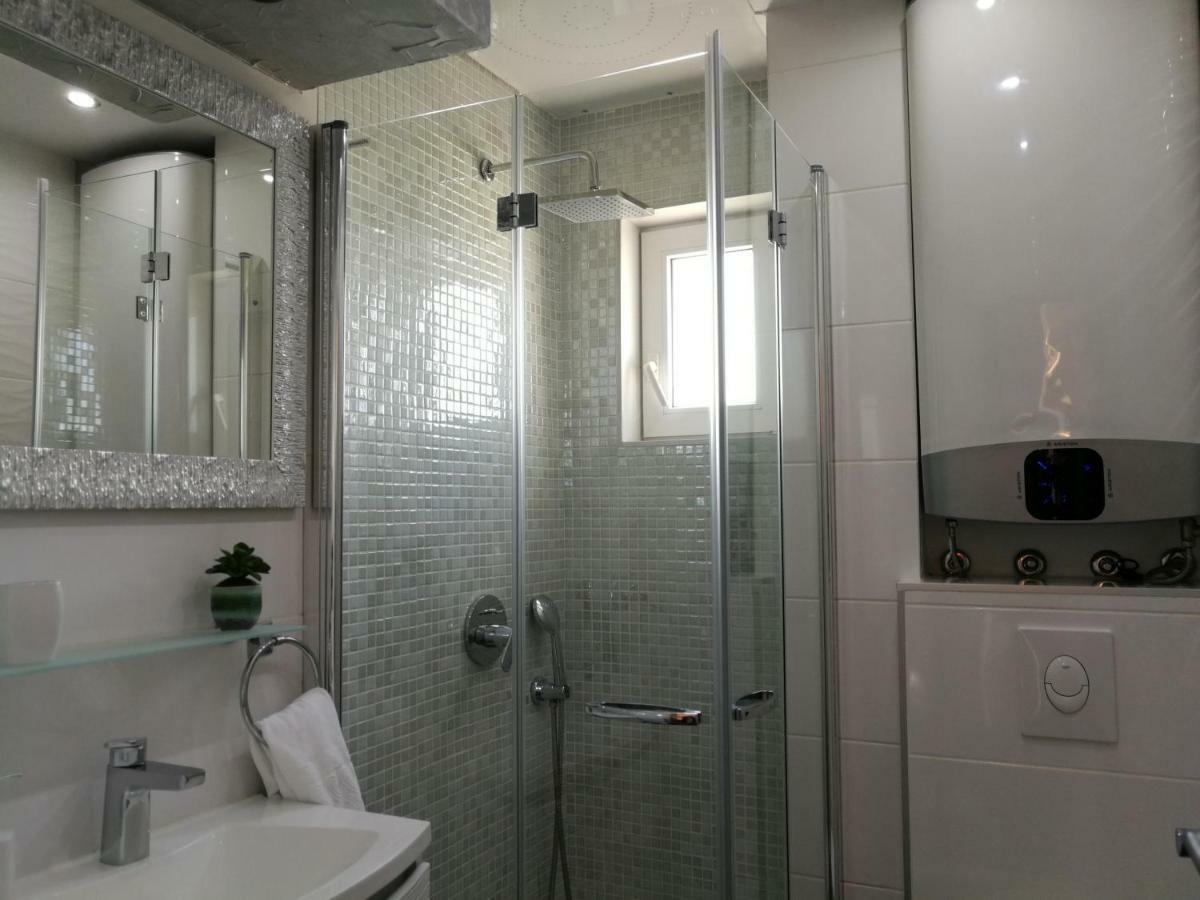 Palladium City Center Apartments Макарська Екстер'єр фото